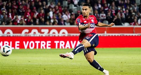 Lille: Adam Ounas transformed physically and。